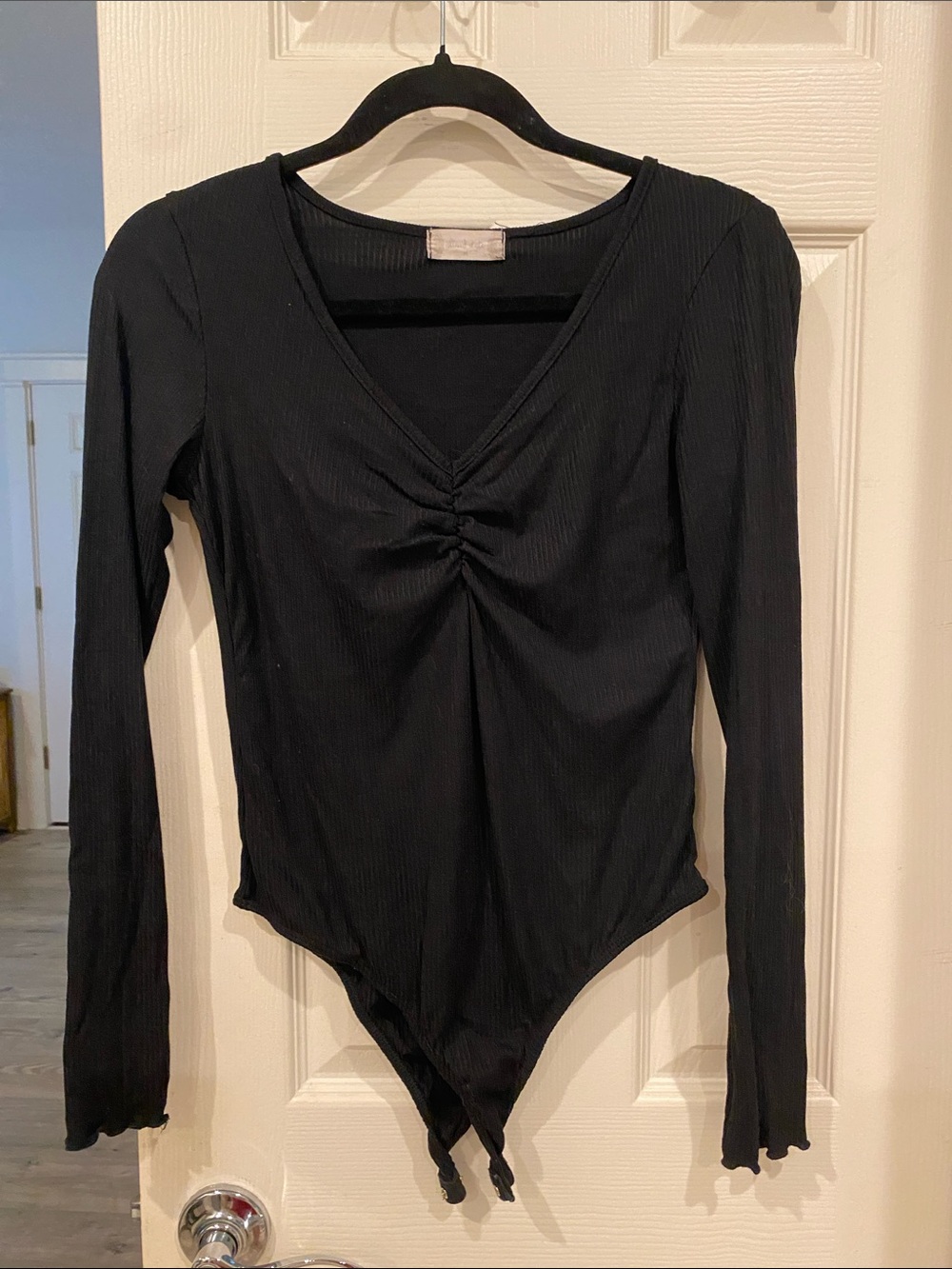 Altar'd State Black Ribbed Long-Sleeve V-Neck Bodysuit with Front Ruching